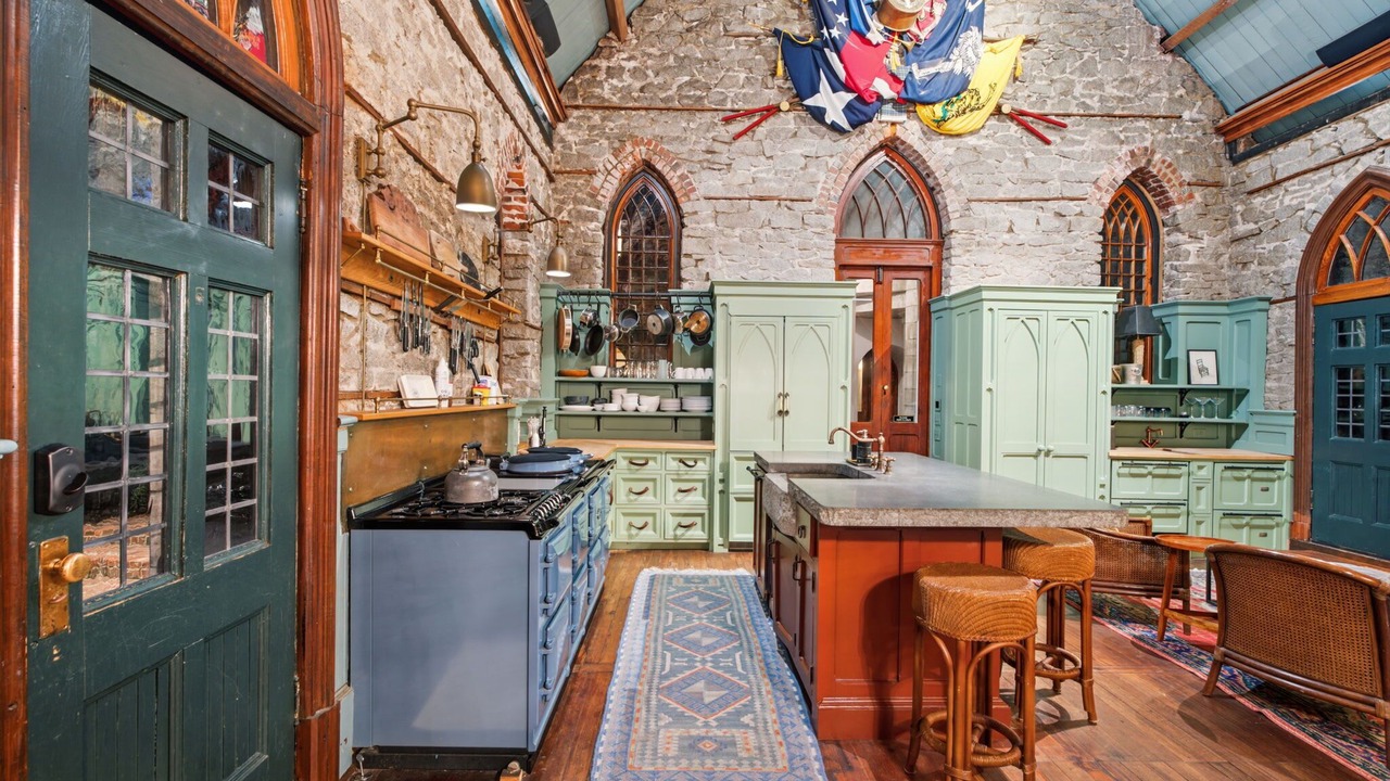 Photo of Kitchen in Sullivan's Island