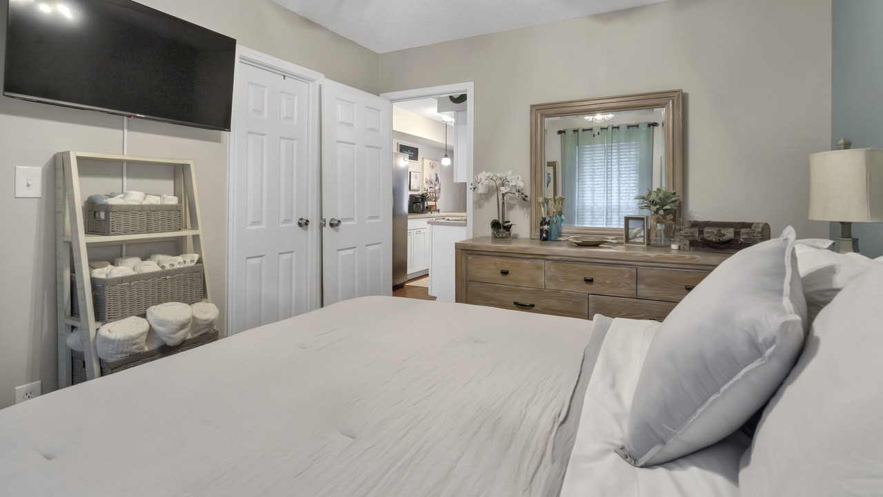 Photo of Bedroom in Ocean Ridge