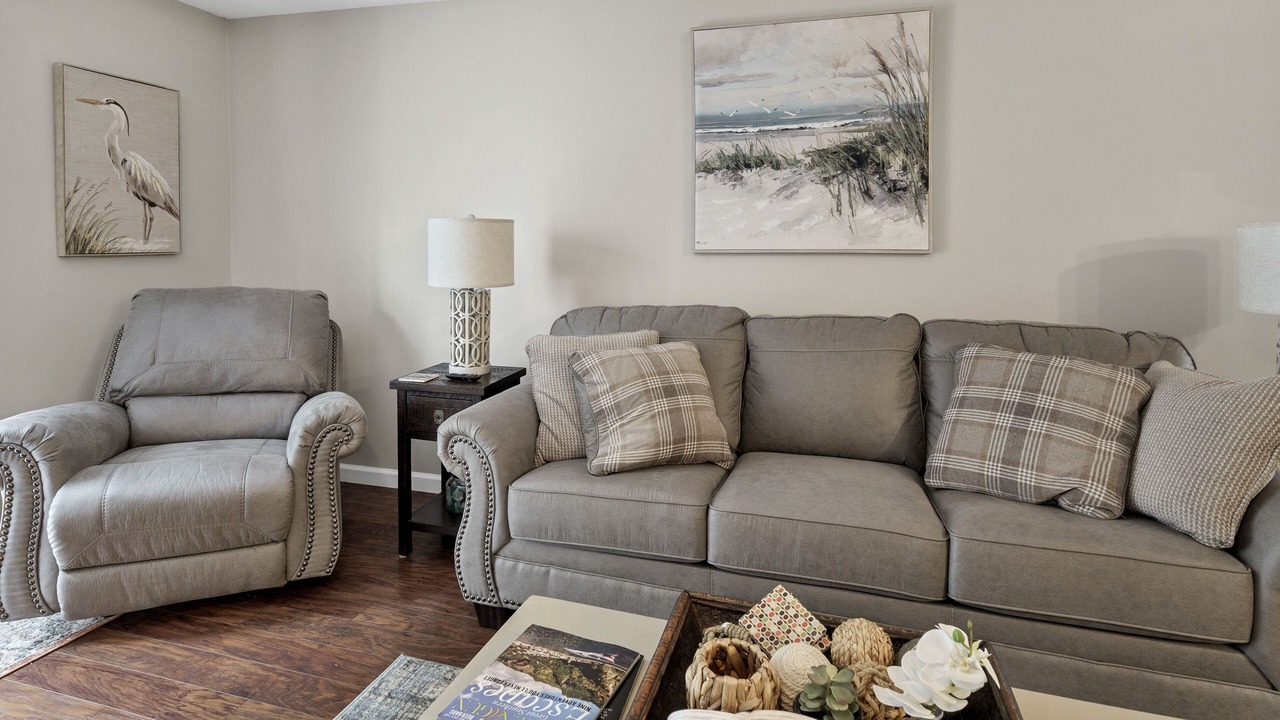 Photo of Livingroom in Ocean Ridge