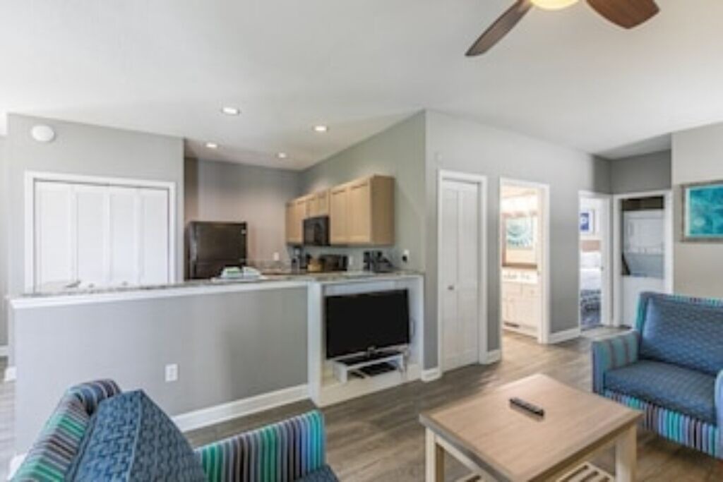 Photo of Livingroom in Ocean Ridge