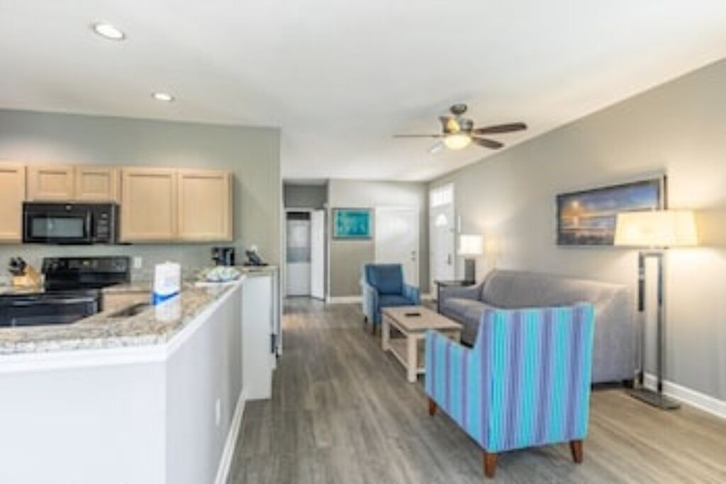 Photo of Livingroom in Ocean Ridge