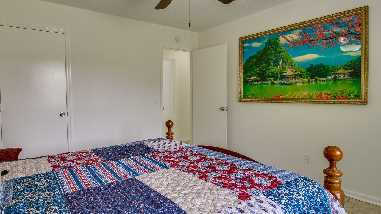 Photo of Bedroom in Whitemarsh Island
