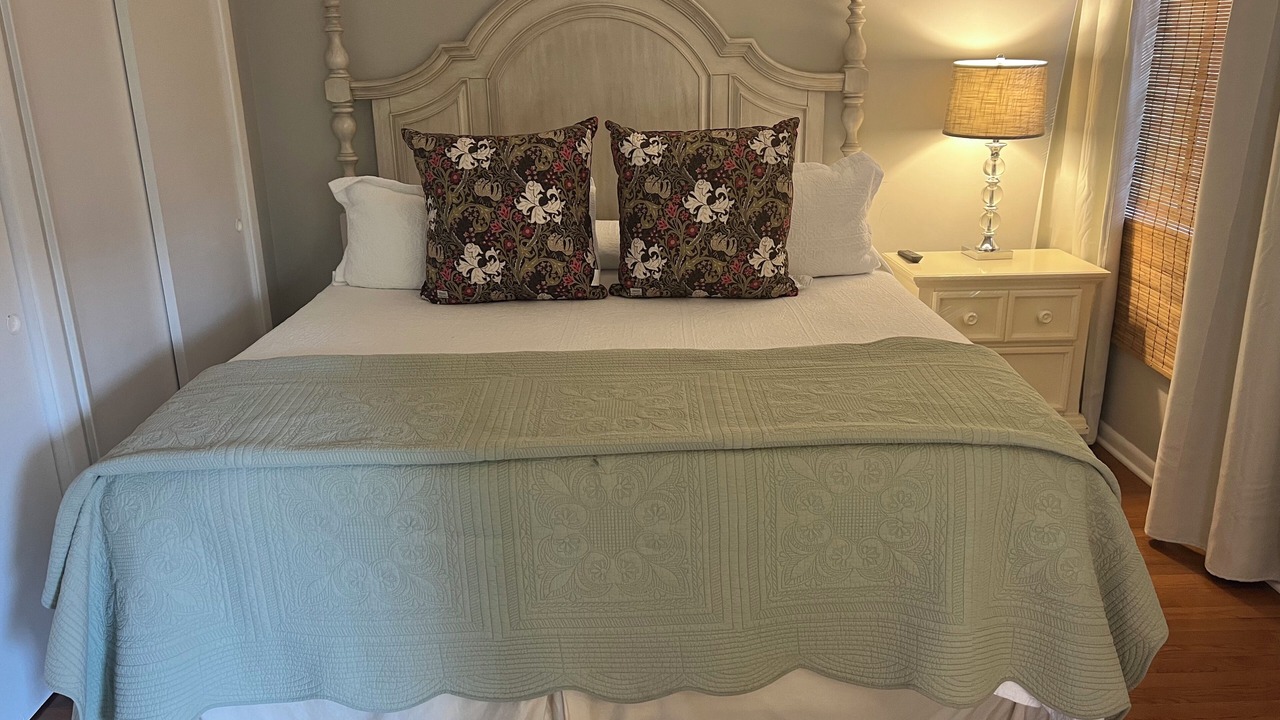 Photo of Bedroom in West Beach