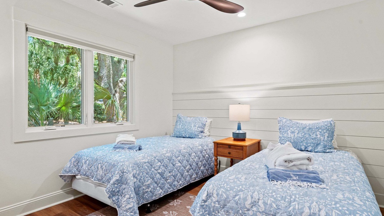 Photo of Bedroom in Lawton Woods