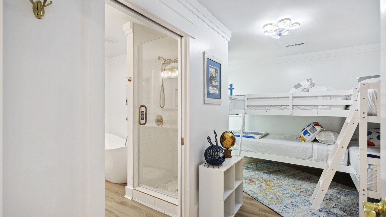 Photo of Bedroom in Isle of Palms