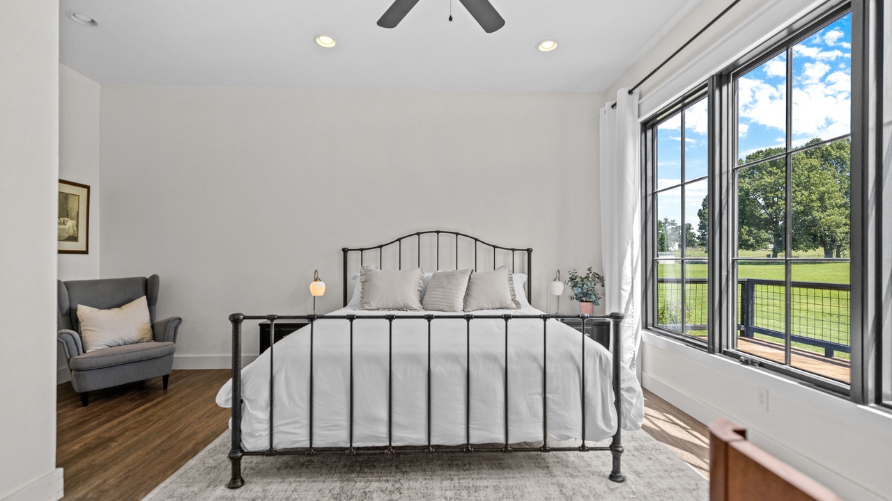 Photo of Bedroom in Rogers