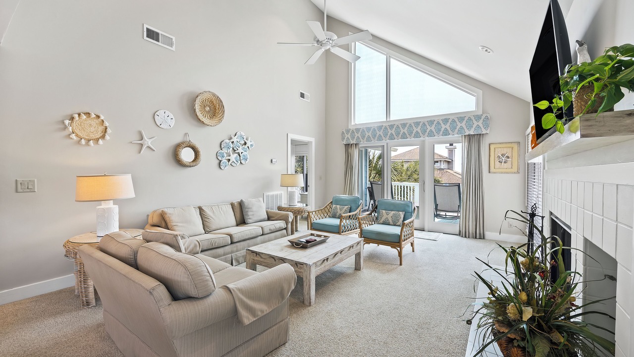 Photo of Livingroom in Seabrook Island