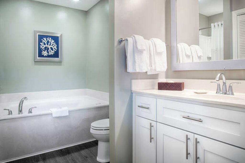 Photo of Bathroom in Ocean Ridge