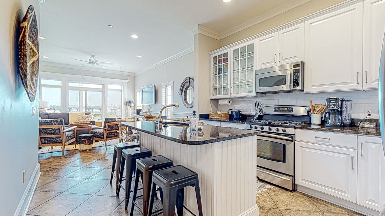 Photo of Kitchen in Waters Edge