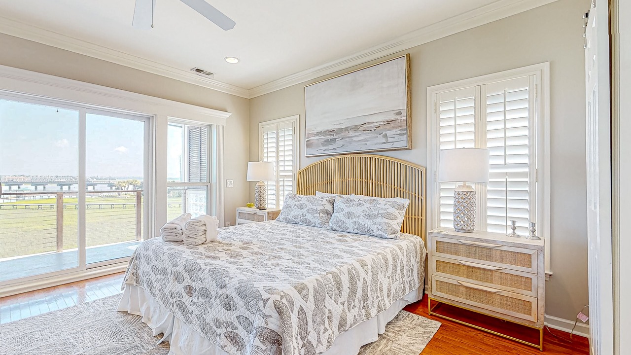 Photo of Bedroom in Waters Edge