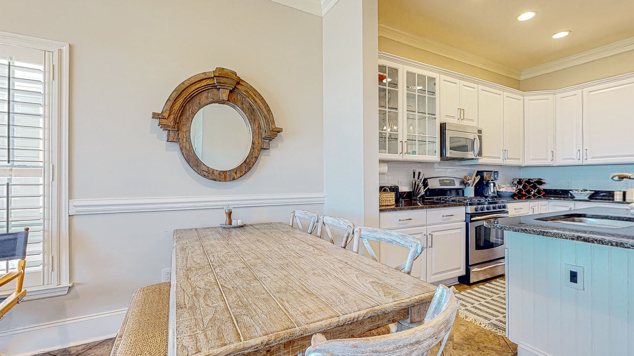 Photo of Kitchen in Waters Edge