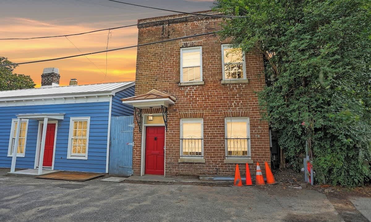 Photo of Outdoor in Historic District - North