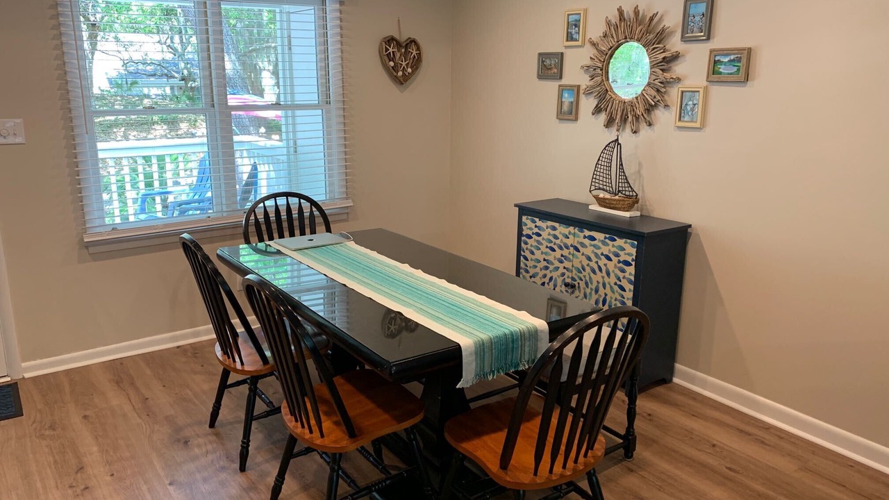 Photo of Livingroom in Seabrook Island