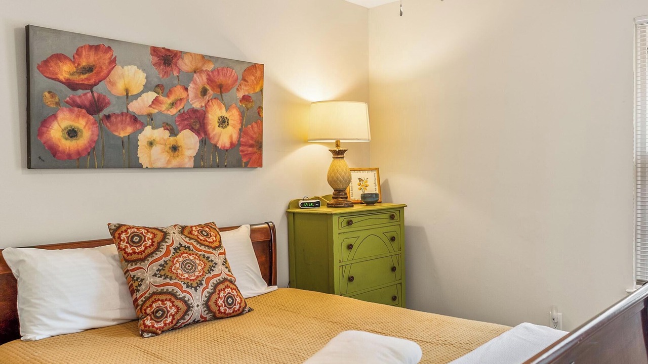 Photo of Bedroom in Pigeon Point