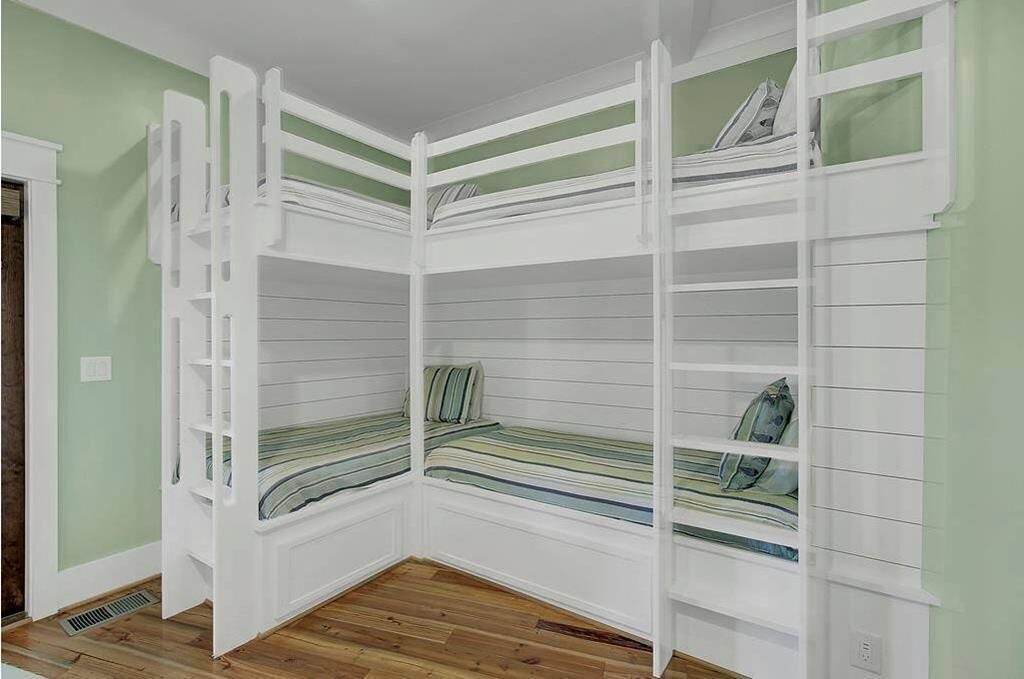 Photo of Bedroom in Isle of Palms