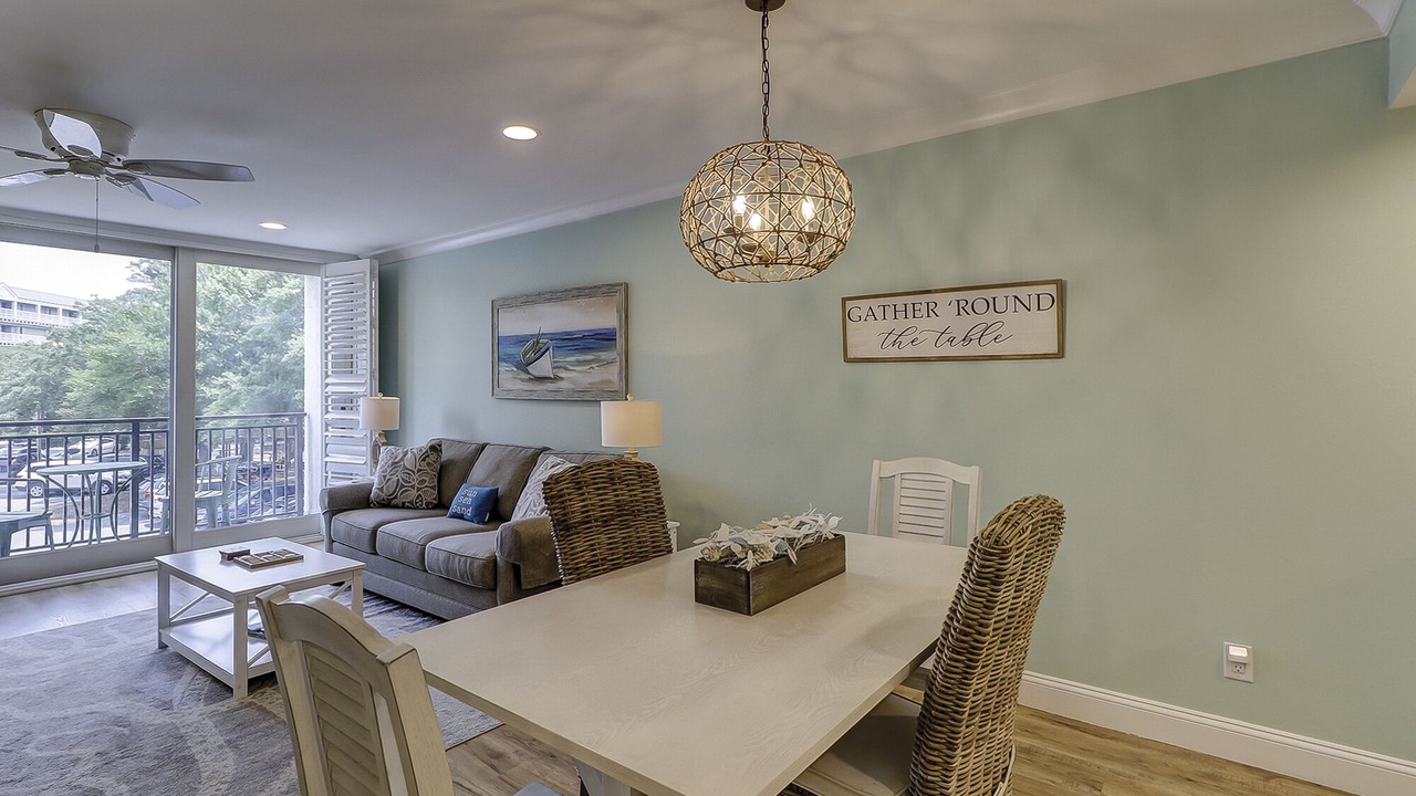 Photo of Livingroom in Harbour Town