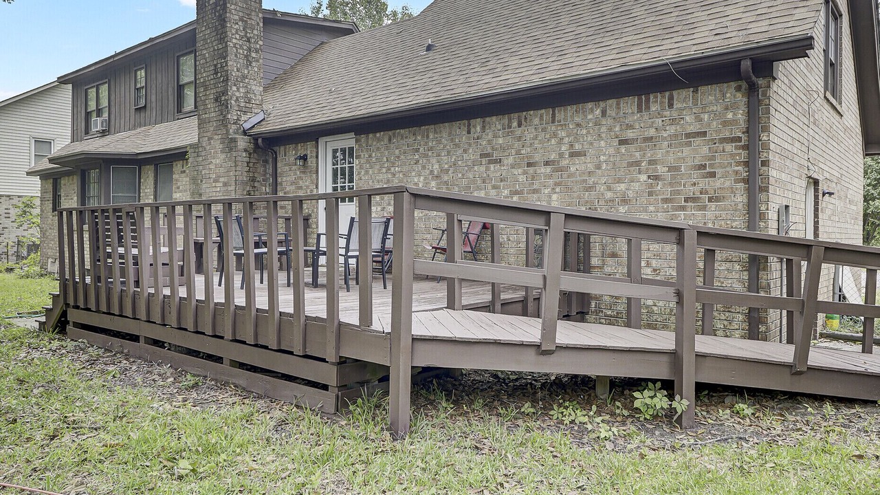 Photo of Patio Balcony in North Charleston