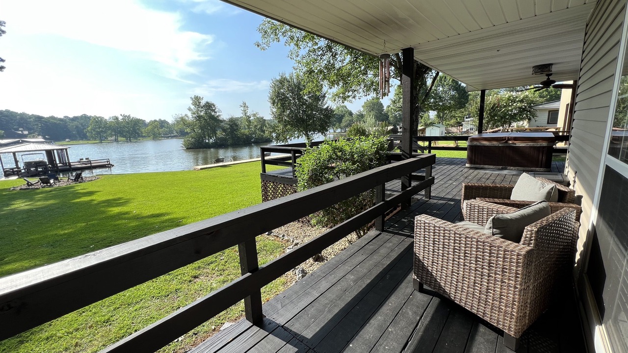 Photo of Patio Balcony in Royal