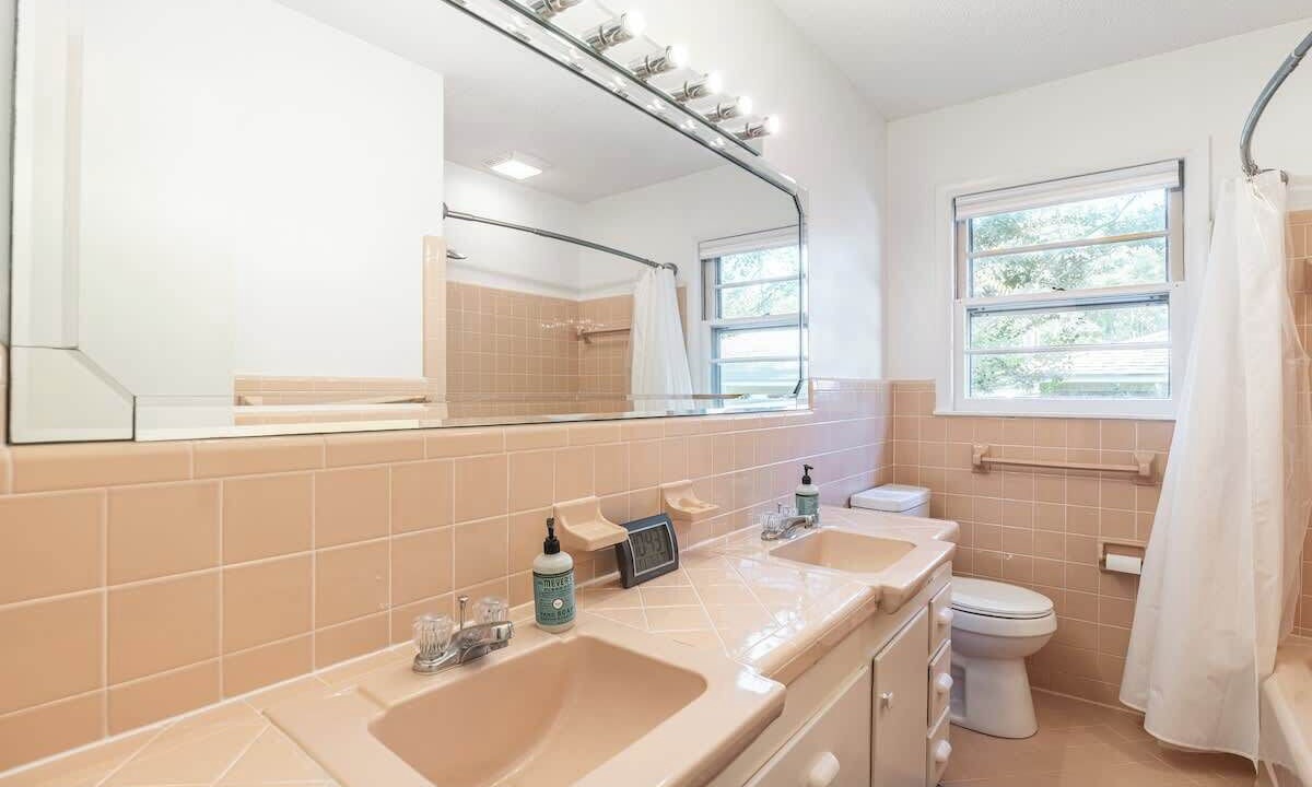 Photo of Bathroom in Forest Acres