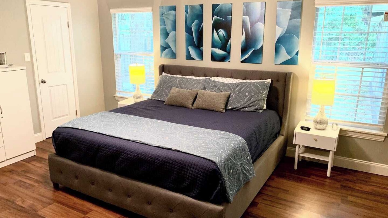 Photo of Bedroom in Savannah