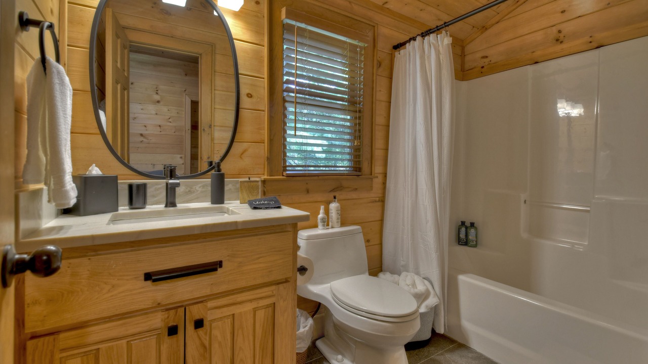 Photo of Bedroom in Blue Ridge