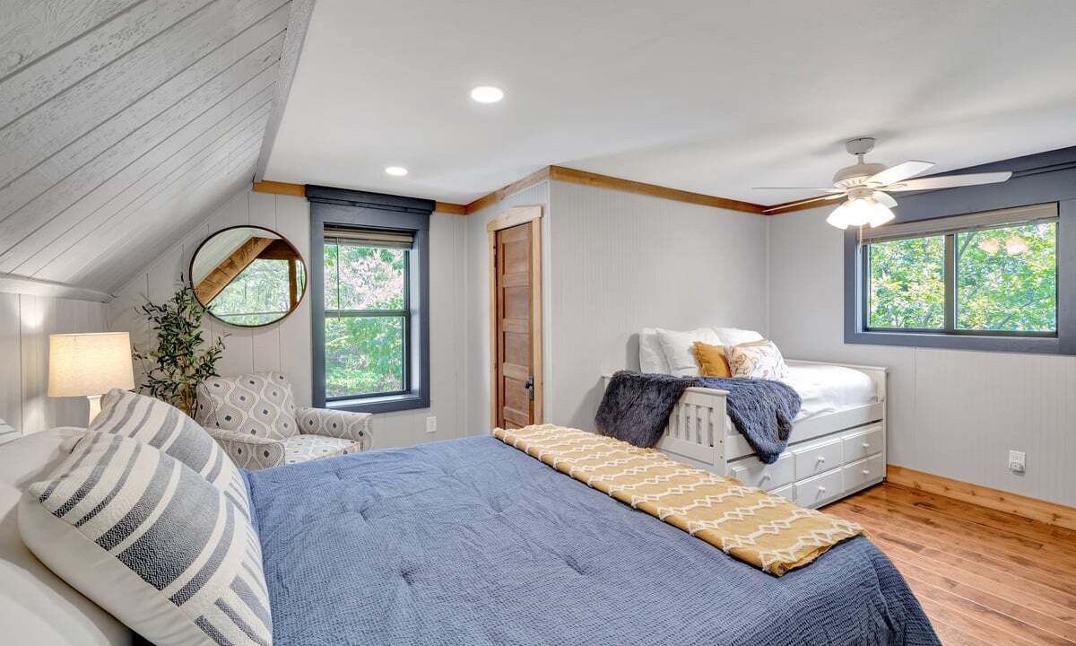 Photo of Bedroom in Beaver Shores