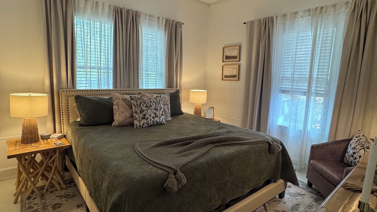 Photo of Bedroom in Hot Springs