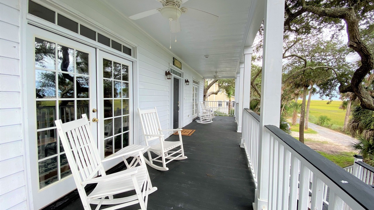 Photo of Patio Balcony in Jeremy Cay