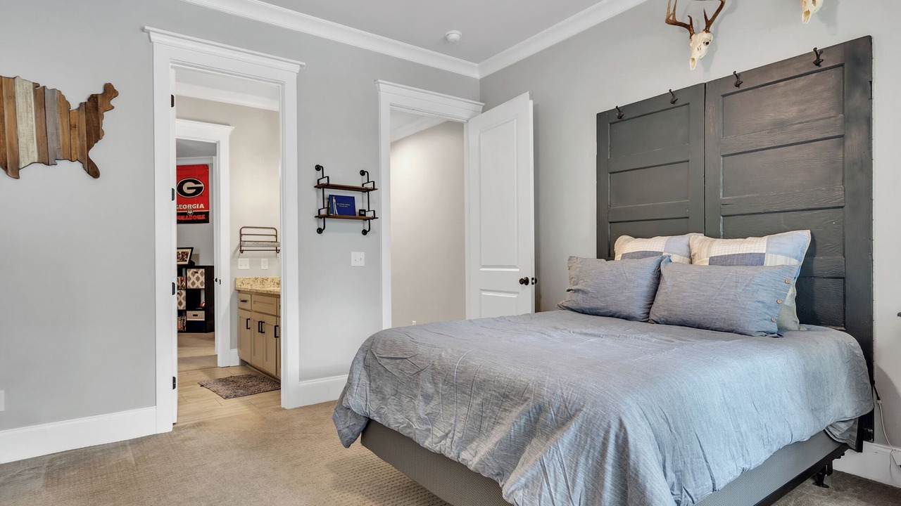 Photo of Bedroom in Milledgeville