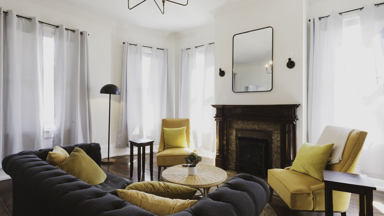 Photo of Bedroom in Thomas Square