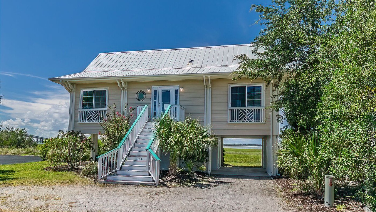 Photo of Outdoor in Oceanmarsh Subdivision