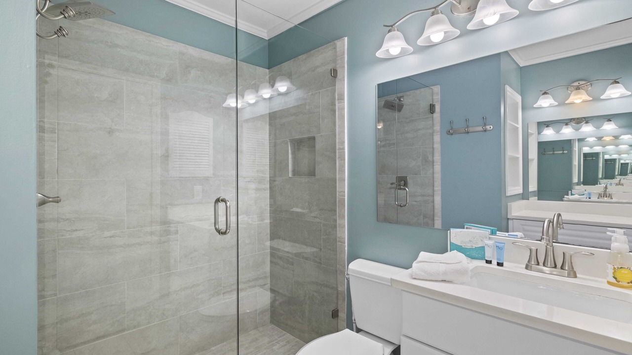 Photo of Bathroom in Folly Field