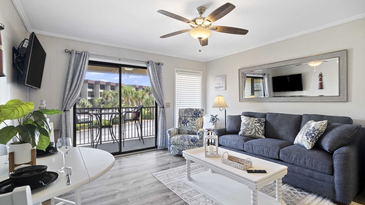 Photo of Livingroom in Folly Field