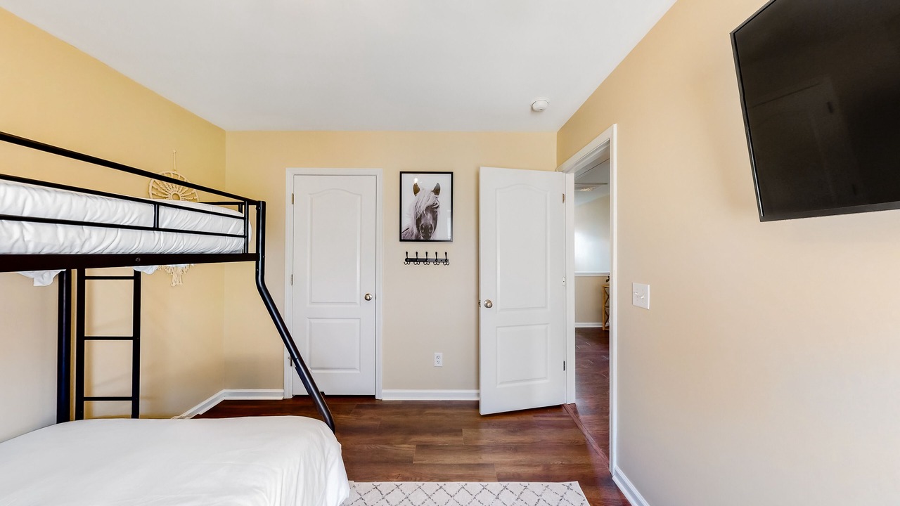 Photo of Bedroom in Port Wentworth