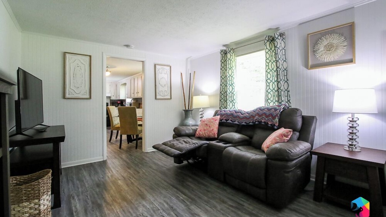 Photo of Livingroom in Pooler