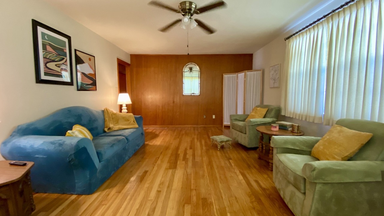 Photo of Livingroom in Russellville