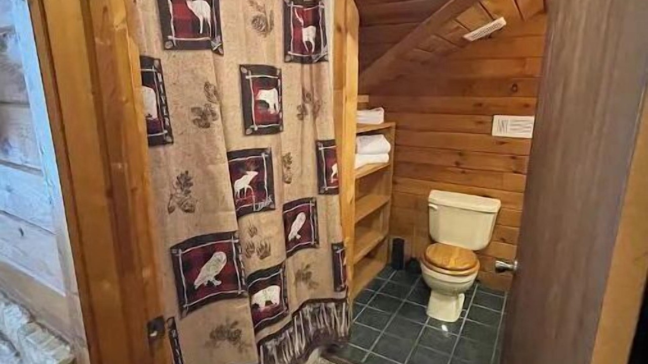Photo of Bathroom in Compton