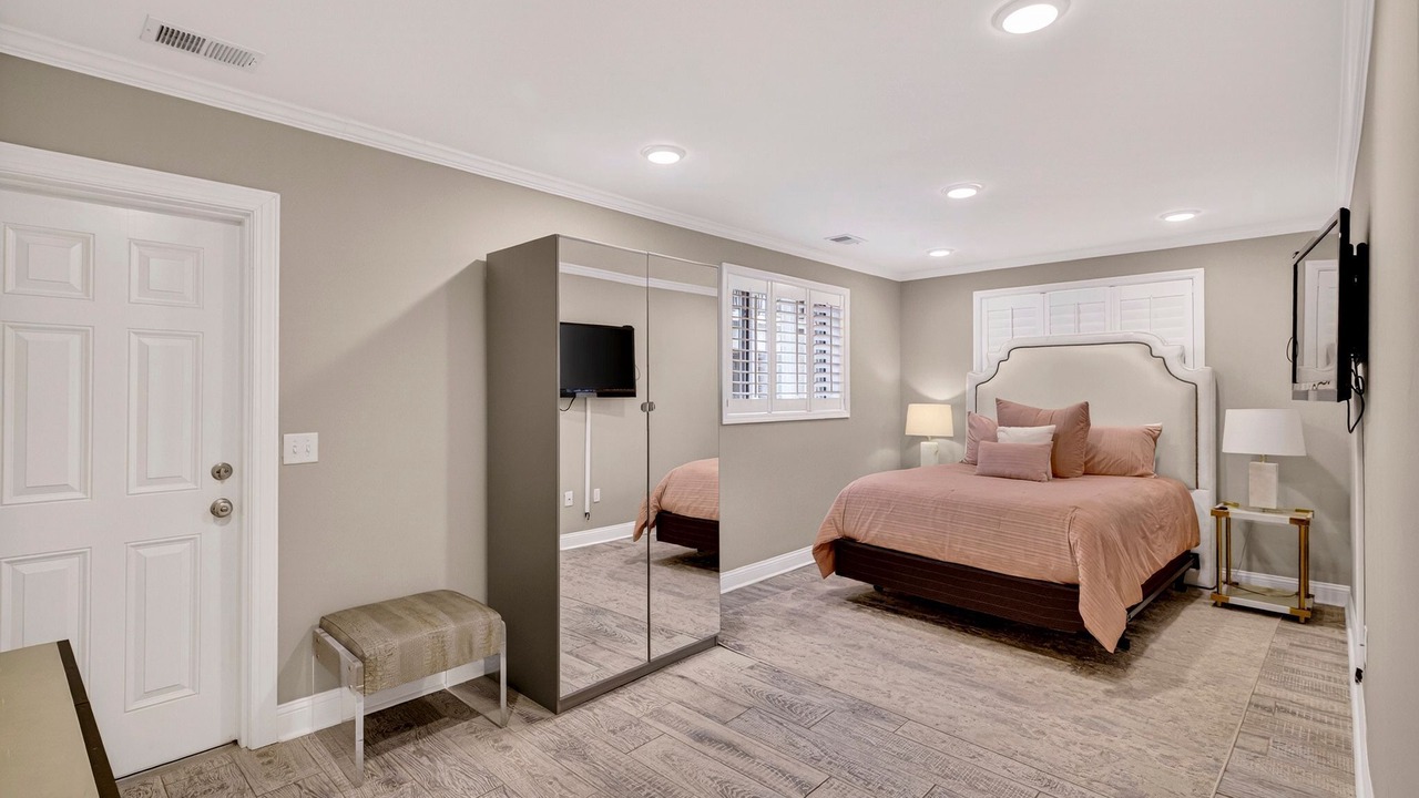 Photo of Bedroom in Savannah