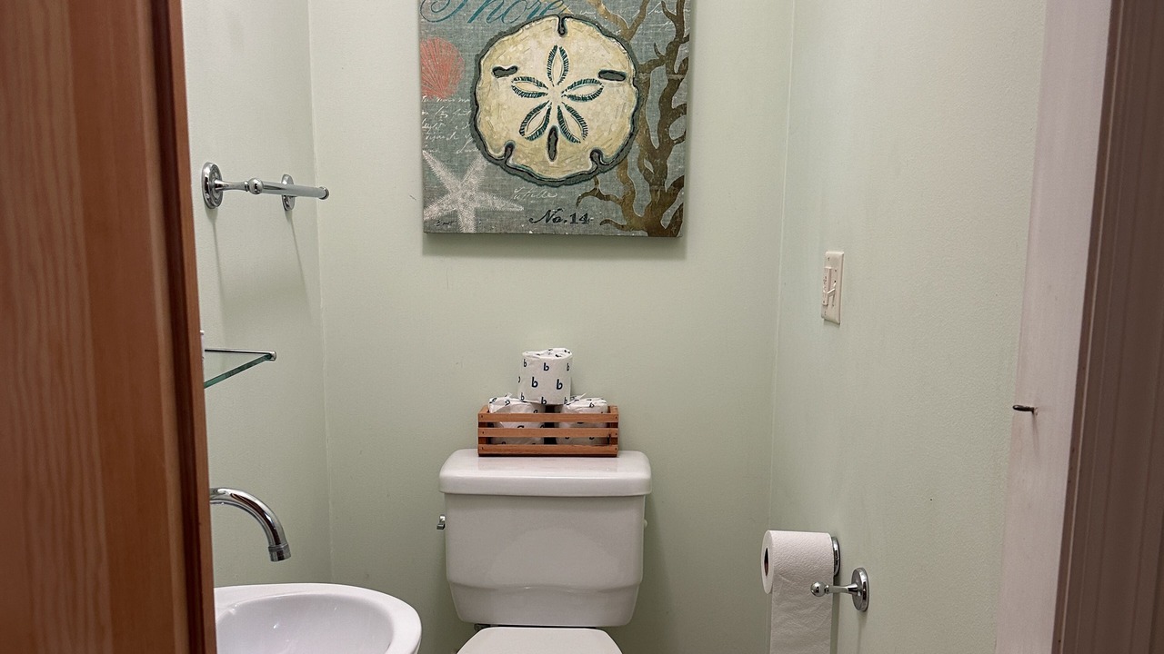 Photo of Bathroom in Ocean Ridge
