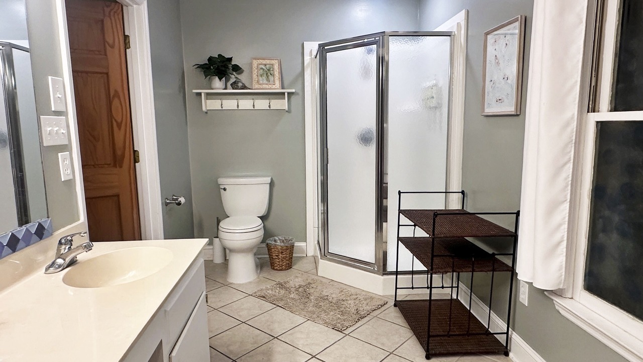Photo of Bathroom in Ocean Ridge