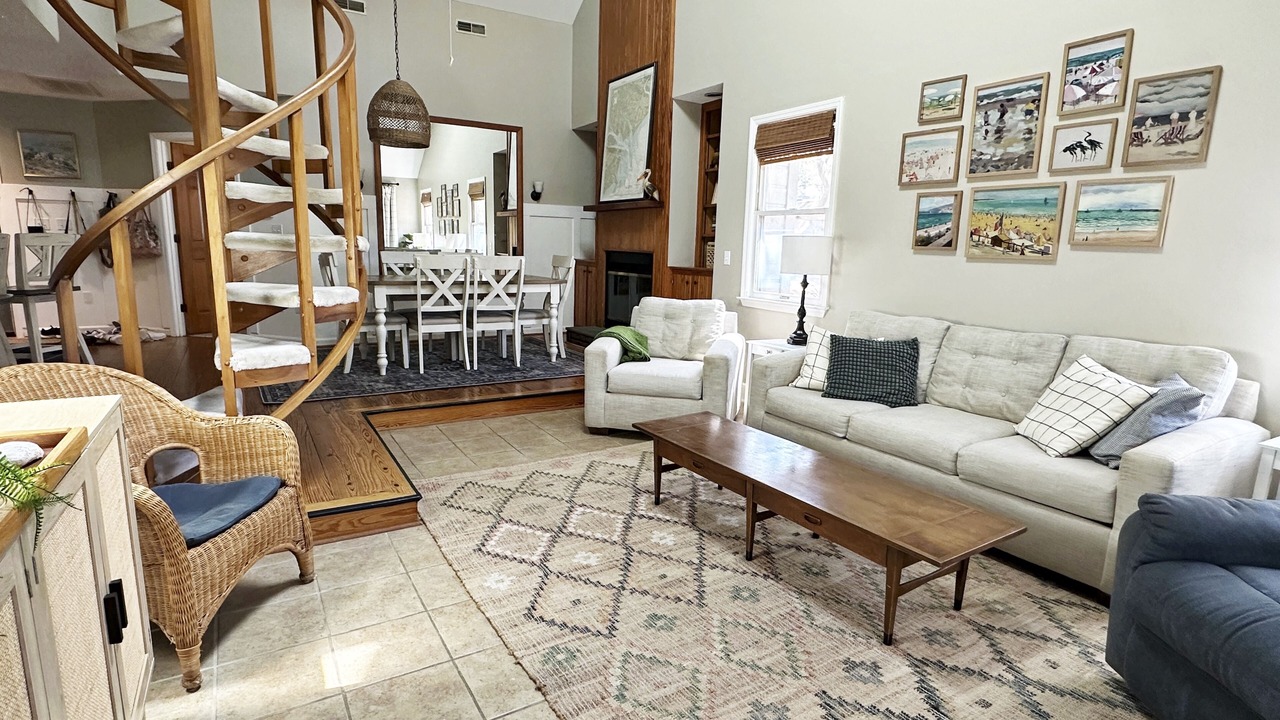 Photo of Livingroom in Ocean Ridge