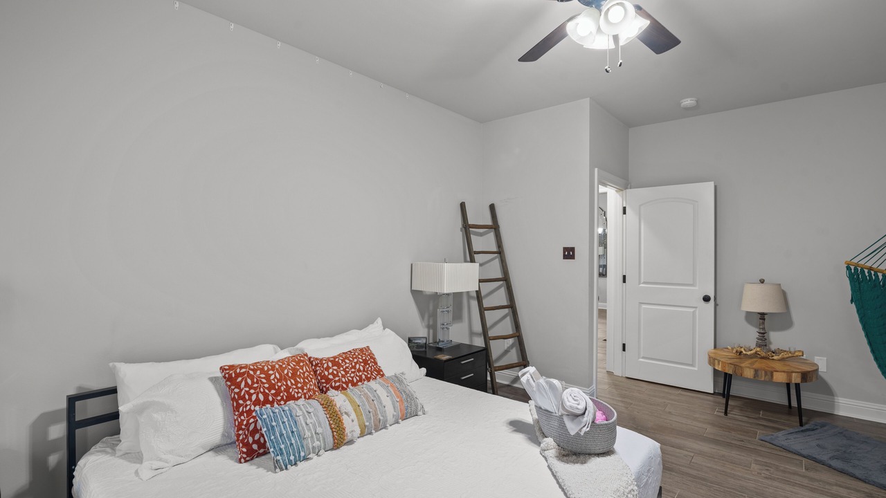 Photo of Bedroom in Shreveport