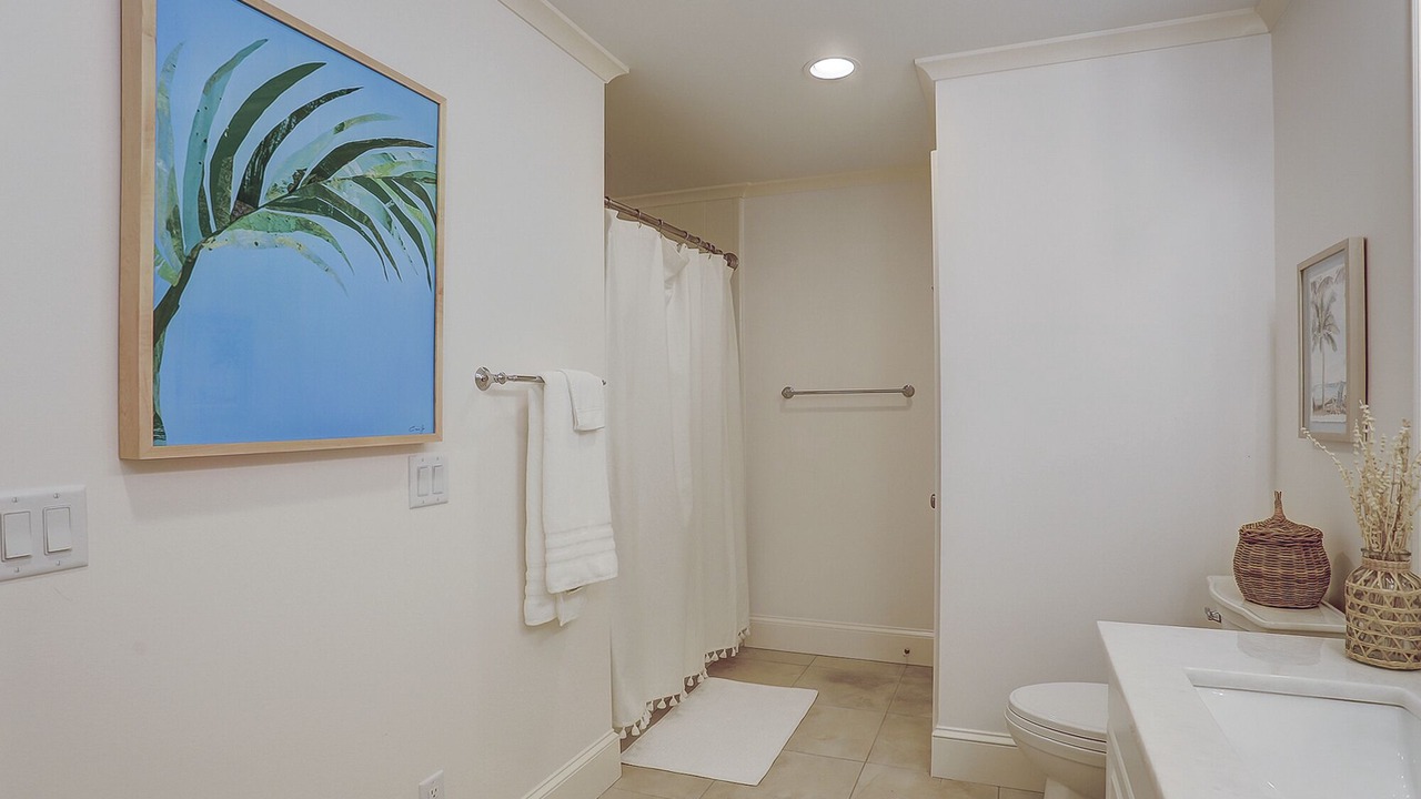 Photo of Bathroom in South Beach