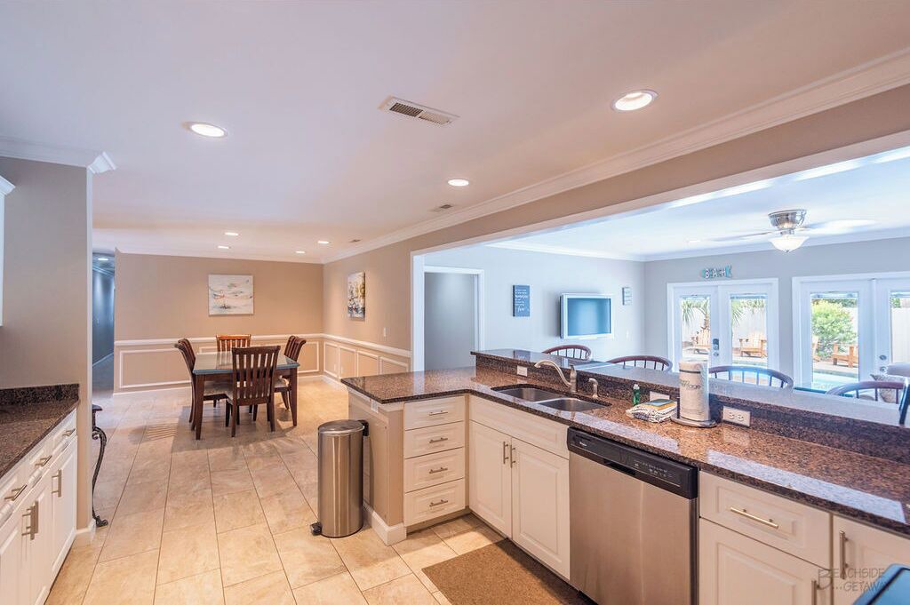 Photo of Kitchen in North Forest Beach