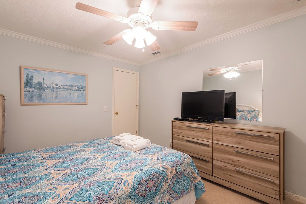 Photo of Bedroom in North Forest Beach