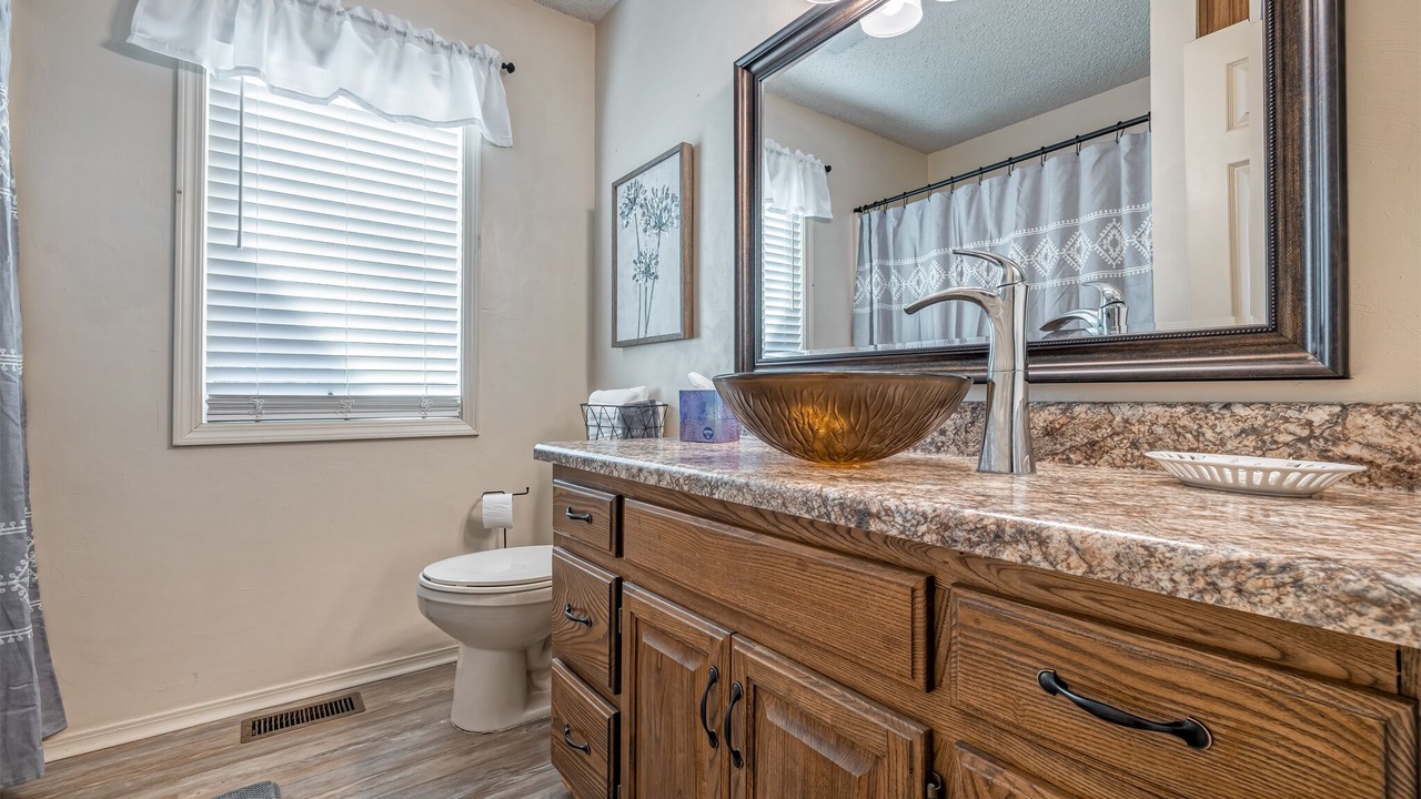 Photo of Bathroom in Hot Springs Village