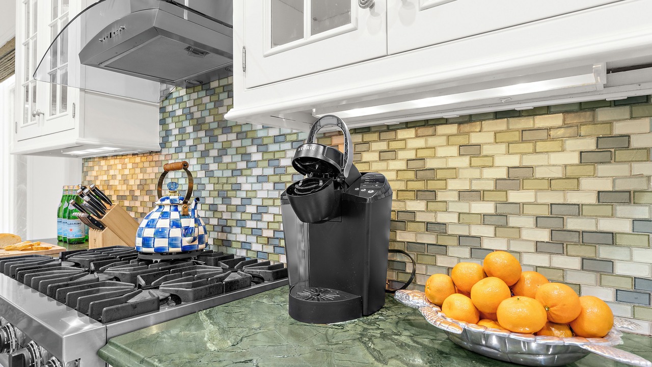 Photo of Kitchen in Vanderhorst Plantation
