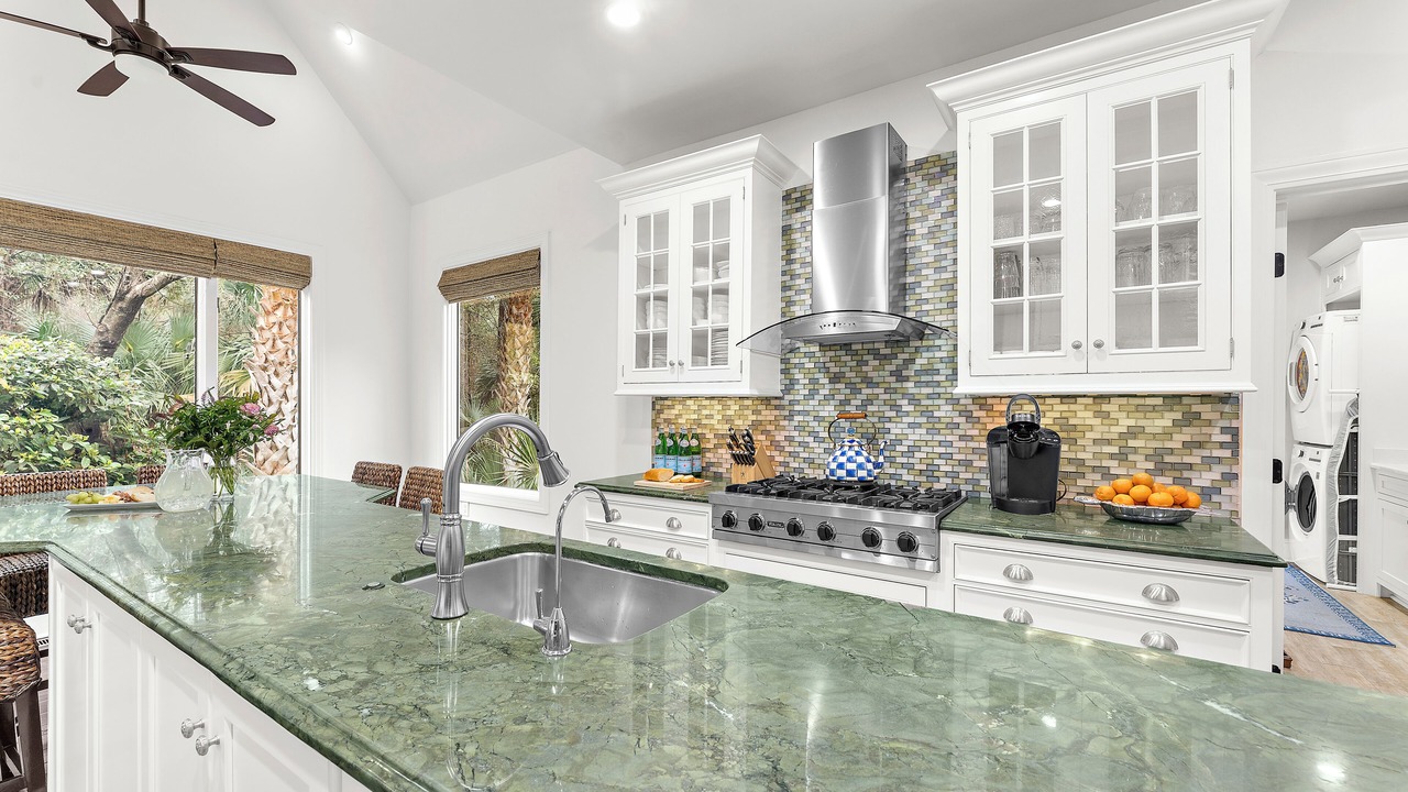 Photo of Kitchen in Vanderhorst Plantation