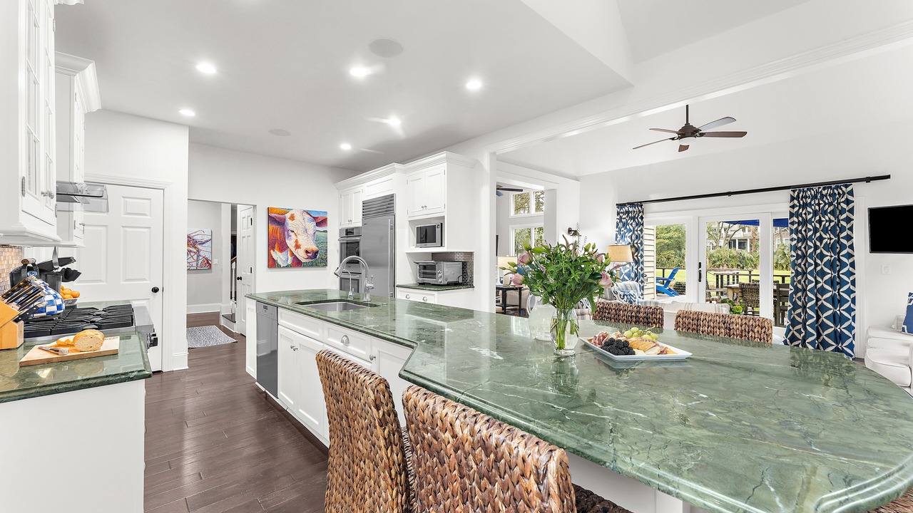 Photo of Kitchen in Vanderhorst Plantation