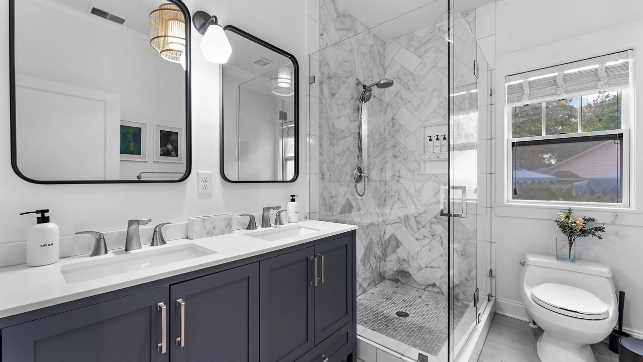 Photo of Bathroom in North Charleston